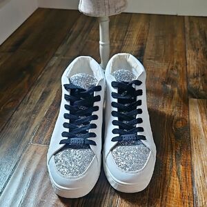 Sam Edelman Women's White Sneakers with‎ Silver Glitter & Pink Accents.